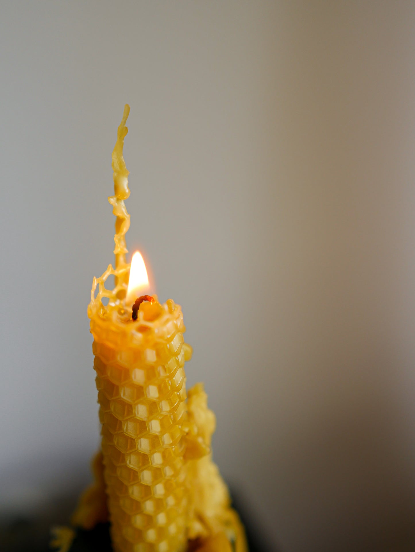 Classic Beeswax Taper 6Pack Candles